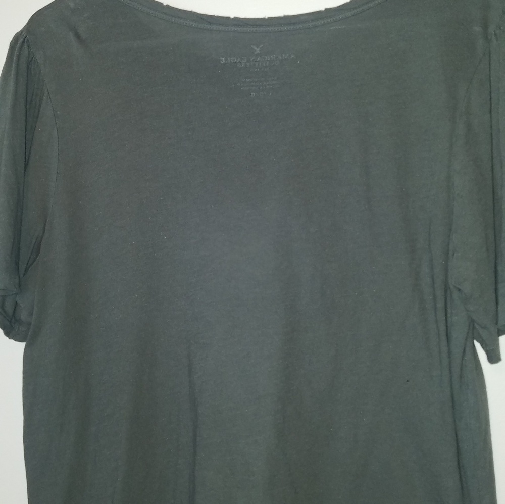 AE t-shirt - Picture 3 of 4